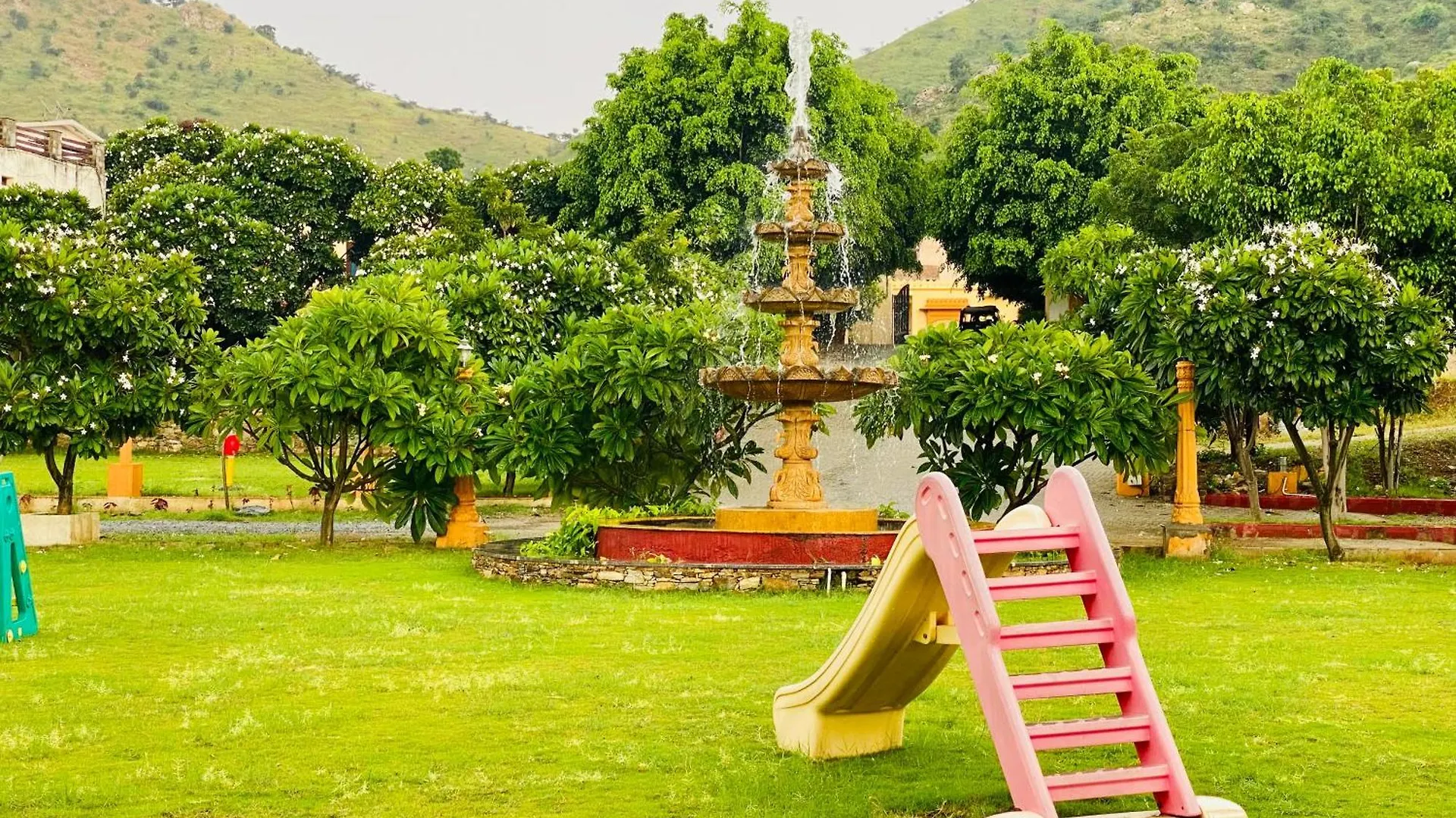 Udai Nature Valley Resort By An Hotels-A Peacefull River Retreat Udaipur Hotel
